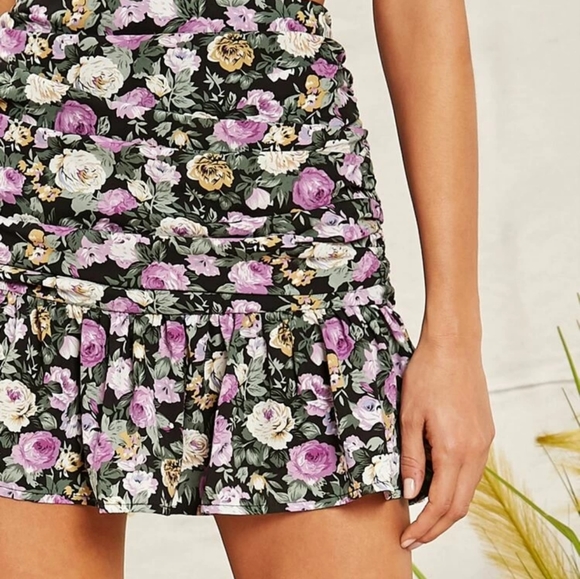 Floral Print Hem Ruched Skirt - Picture 4 of 5